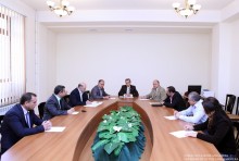 На заседании Постоянной комиссии НС по финансово-кредитным и бюджетным вопросам