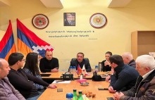 ՀՀԿ ԳՄ անդամներ Կարեն Ավագյանը և Աննա Մկրտչյանը  հանդիպել են Չարենցավանի  ՀՀԿ շրջանային կազմակերպության ներկայացուցիչների հետ