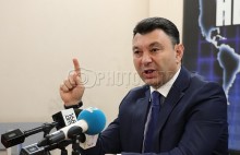 2018-ի ապրիլի 30-ին Նիկոլը ինձ իր կռուտիտներով չհամոզեց, բայց միայն ինձ ու ՀՀԿ ֆրակցիային․ Շարմազանով