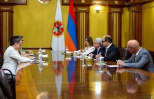 Third President of Armenia Serzh Sargsyan met with the US Ambassador to Armenia Kristina Kvien