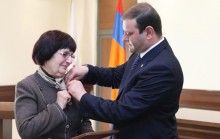 Աստղիկ Գևորգյանը պարգևատրվել է Երևանի քաղաքապետի ոսկե մեդալով