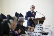 ՆԱԽԱԳԱՀԸ ՄԱՅՐ ԱԹՈՌ ՍՈՒՐԲ ԷՋՄԻԱԾՆՈՒՄ ՄԱՍՆԱԿՑԵԼ Է ԹԵՄԱԿԱՆ ՆԵՐԿԱՅԱՑՈՒՑՉԱԿԱՆ ԺՈՂՈՎԻՆ
