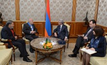 ՆԱԽԱԳԱՀ ՍԵՐԺ ՍԱՐԳՍՅԱՆՆ ԸՆԴՈՒՆԵԼ Է ԱՆՎԱՆԻ ԱՐՁԱԿԱԳԻՐ, ՀԱՅԱԳԵՏ ԿԻՄ ԲԱԿՇԻԻՆ