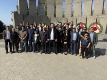 Եռաբլուր զինվորական պանթեոնում ՀՀԿ մի շարք անդամներ հարգանքի տուրք մատուցեցին 