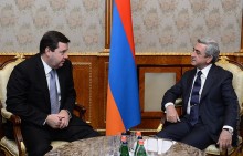 Նախագահ Սերժ Սարգսյանն ընդունել է ՌԴ «Ռոսգրանիցա» դաշնային գործակալության ղեկավար Դմիտրի Բեզդելովին