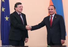 ՀՀ ԱԺ նախագահ Հովիկ Աբրահամյանը հանդիպեց Եվրոպական հանձնաժողովի նախագահ Ժոզե Մանուել Բարոզոյի հետ