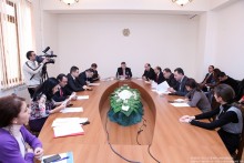ԱԺ մշտական հանձնաժողովները ՀՀ օրենքների նախագծերի վերաբերյալ եզրակացություններ ներկայացրին