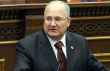 ՔՊ-ն պետական փողերով Վաղարշապատում ասֆալտ արեց, ձայներ ստացավ, հիմա հարձակվելու է Եկեղեցու վրա