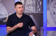 Միայն կաթողիկոսի վրա ներգործելու համար իշխանությունը Մկրտիչ սրբազանին պահում է անազատության մեջ.  Տիգրան Աբրահամյան