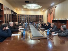 ԱԺ պատգամավոր Տարոն Մարգարյանը և ՀՀԿ ԳՄ անդամ Ռուբեն Թադևոսյանը հանդիպել են ՀՀԿ Էրեբունու և ՀՀԿ Նուբարաշենի շրջանային խորհուրդների հետ