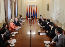 Նախագահ Սերժ Սարգսյանի հանդիպումը լրատվամիջոցների ներկայացուցիչների հետ