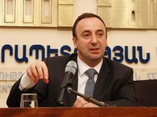 Հրայր Թովմասյանի կարծիքով կուսակցական դառնալը նոր հնարավորությունների մեկնարկ է