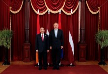 ՀՀ ԱԺ նախագահ Հովիկ Աբրահամյանը հանդիպեց Լատվիայի նախագահ Անդրինս Բերզինշի հետ