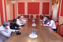 ԱԺ փոխնախագահ Էդուարդ Շարմազանովը հանդիպեց էստոնացի խորհրդարանականների հետ