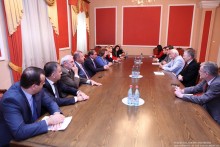 ԱԺ Հայաստան-Գերմանիա պատգամավորական խմբի հանդիպումը ԳԴՀ Բունդեսթագի Գերմանիա-Հարավային Կովկաս խորհրդարանական խմբի պատվիրակության հետ