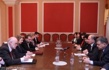 Սամվել Նիկոյանն ընդունեց ԵԽԽՎ Բյուրոյի նախընտրական դիտորդական առաքելության պատվիրակությանը 