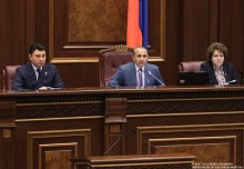 На четырехдневном заседании НС