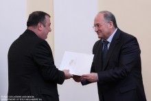 ԱԺ աշխատակիցներին շնորհվեցին դասային աստիճաններ 