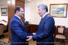 Քաղաքապետ Տարոն Մարգարյանը հանդիպել է ՀՀ-ում Ղազախստանի արտակարգ և լիազոր դեսպանի հետ