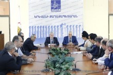 Երևանի քաղաքապետի շնորհակալագրեր ու պատվոգրեր՝ ժամկետային զինծառայողների հետ երևանաբնակ ծնողների տեսակցության այցի կազմակերպման ակտիվ մասնակիցներին