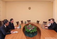ԱԺ մշտական հանձնաժողովի նախագահը հանդիպեց Ռուս համագործակցության ներկայացուցչության ղեկավարի հետ