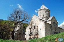 ՀՀ Նախագահը եղավ Հաղարծինի բարենորոգված վանական համալիրում